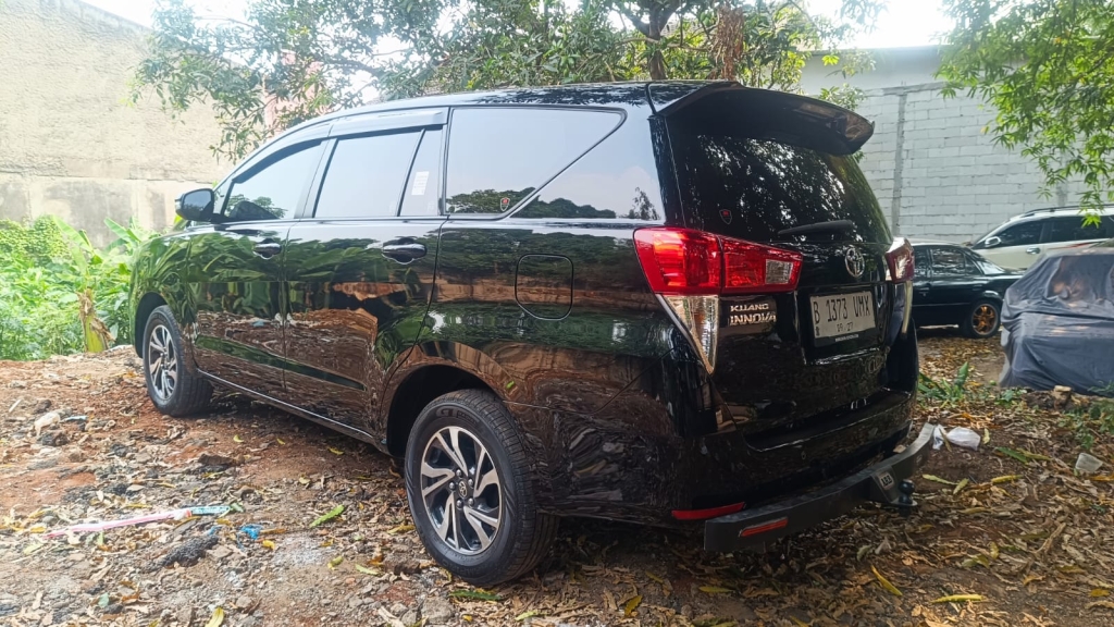 Sewa Innova Reborn Jakarta